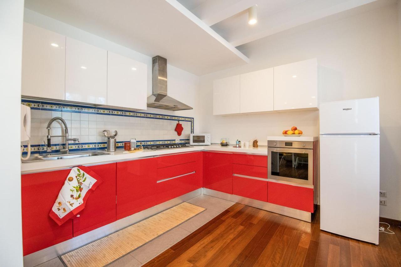 Familiaris Pompei Holiday Home Экстерьер фото